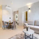 Posh - Luxury Appartement Pula