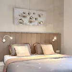 Posh - Luxury Apartment *