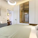 Apartment Posh - Luxury