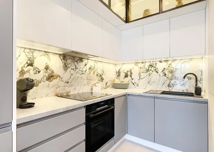 アパート Posh - Luxury *